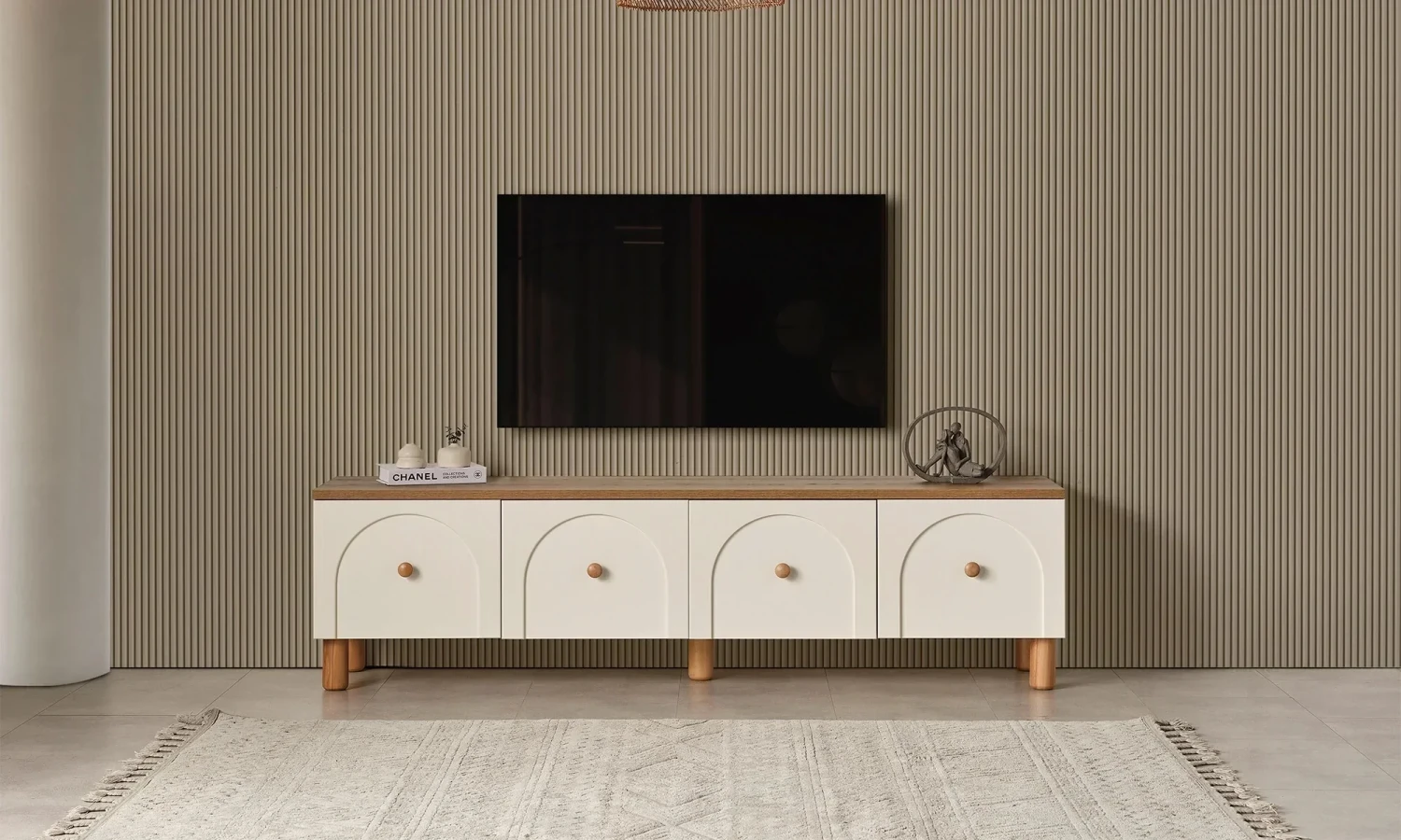 TV TABLEE