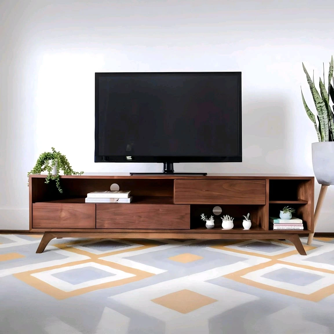 TV TABLEE